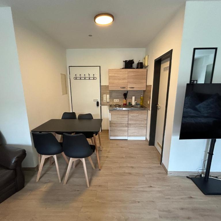 Cobblestone Studios Altstadt Nürnberg - Chambre Familiale avec Balcon - 20