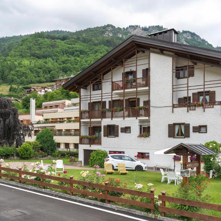 Appartamento Ornella - Appartamento Premium con 3 Camere da Letto e Balcone - 1