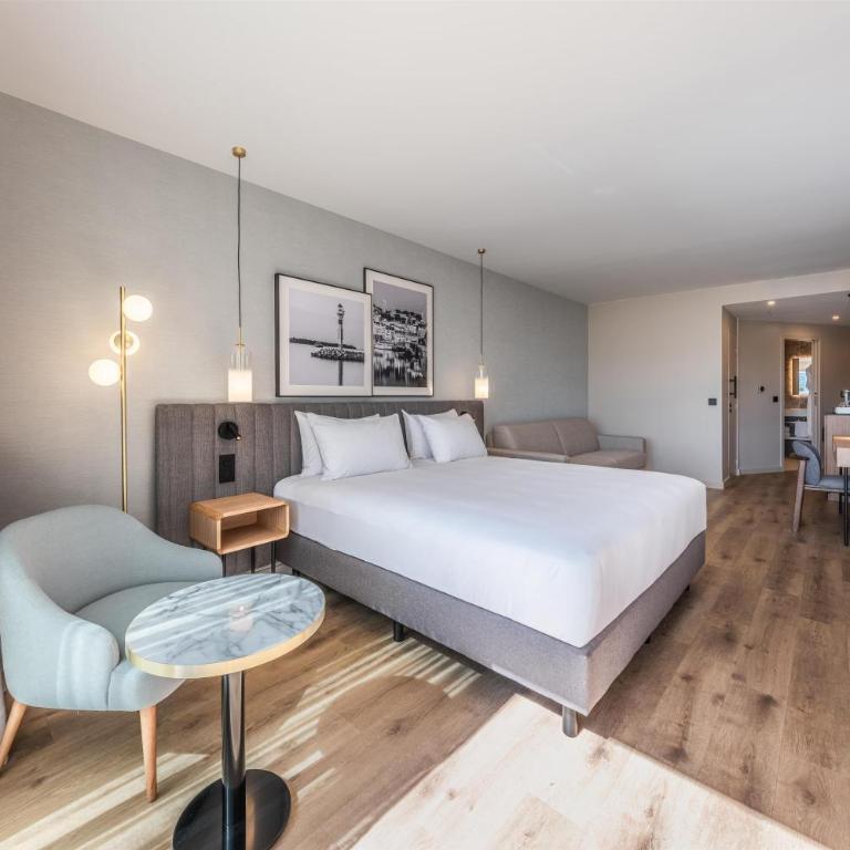 Radisson Hotel Cannes Seaside - Suite Junior avec Balcon - Vue sur Jardin - 6