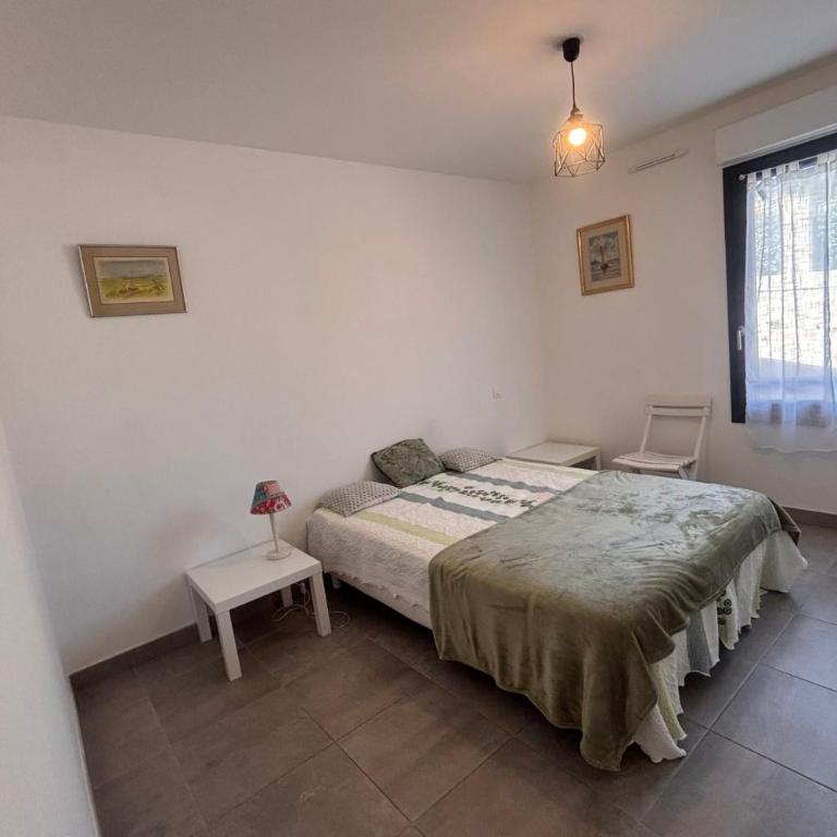 Apartment with garden in Saint-Raphaël - Apartment - 5