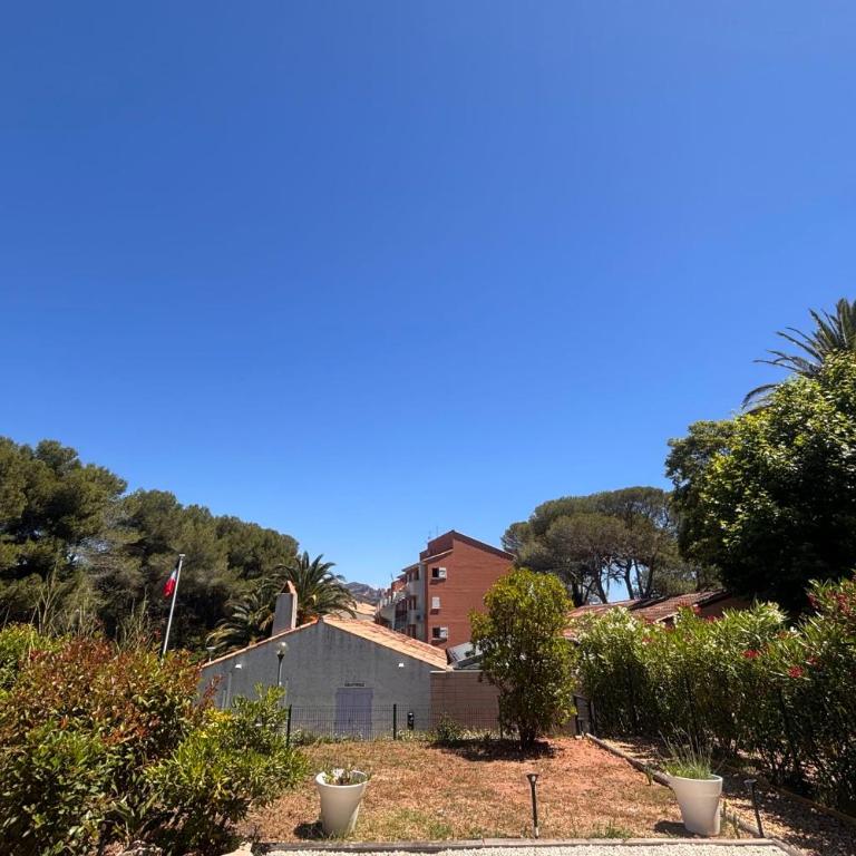 Apartment with garden in Saint-Raphaël - Apartment - 13