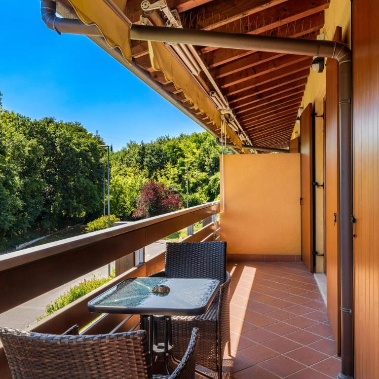 Garda Tulipano tranquillo bilocale con piscina e terrazza - Appartement 1 Chambre - 12