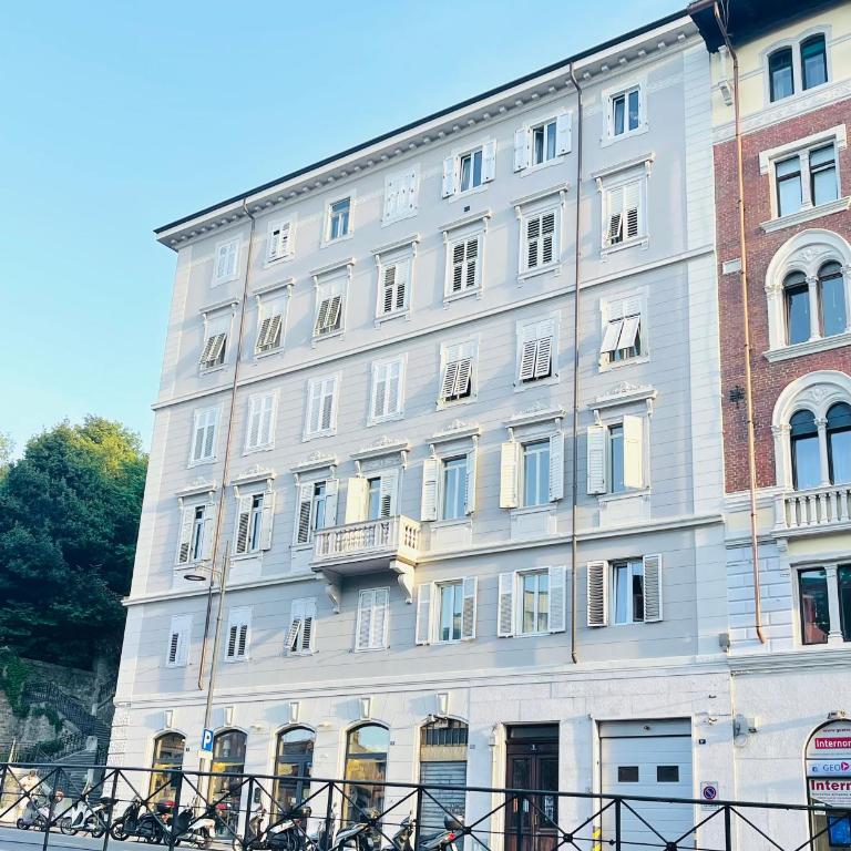 James Joyce Luxury Apartment - Two-Bedroom Apartment - 18