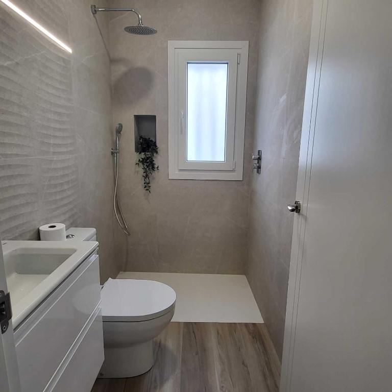 Apartamento con Vistas al Mar y Rooftop privado F4 - Two-Bedroom Apartment - 20