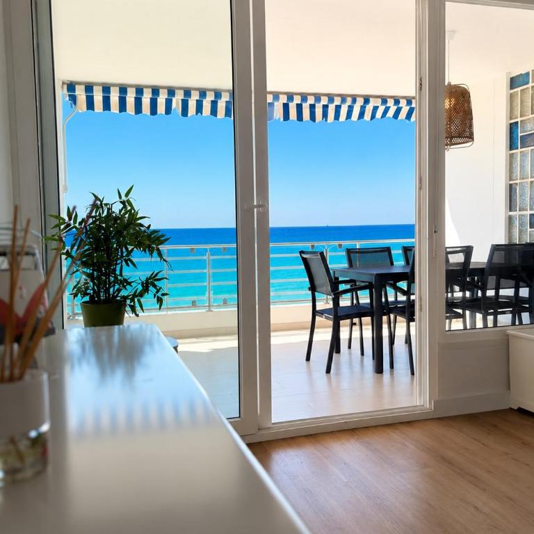 Life Apartments Fuentebravía - Apartment - 98