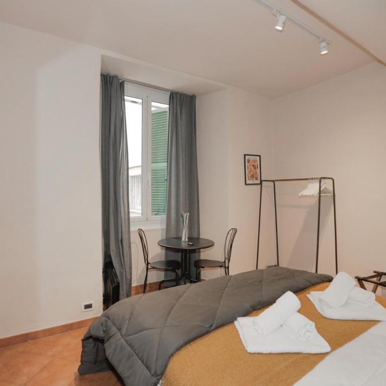 5' to the station - 1G Wi-Fi - Self check-in - Appartamento con 1 Camera da Letto - 5
