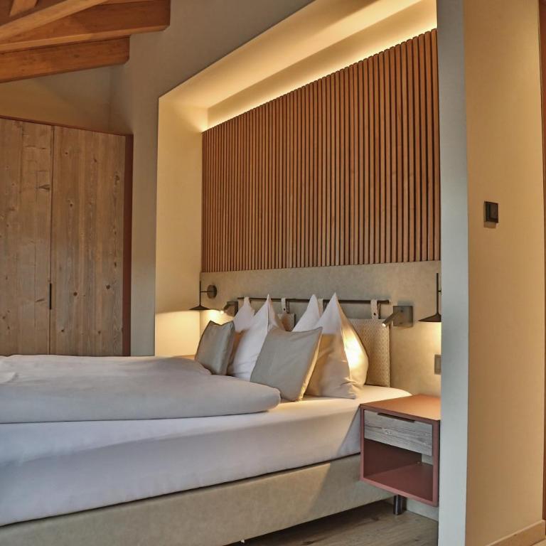 PEOPLE'S Hotel - Studio - 4