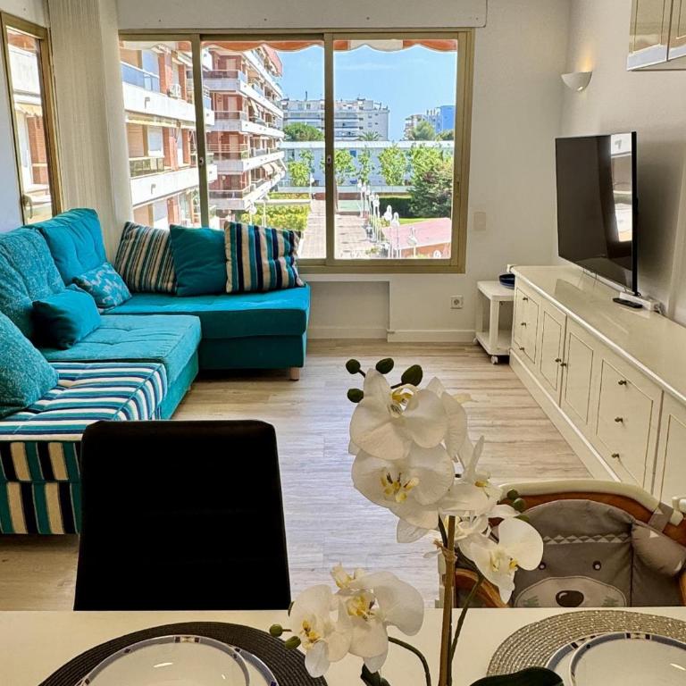 AMPLIO APARTAMENTO VISTAS PISCINA - Apartment - 12