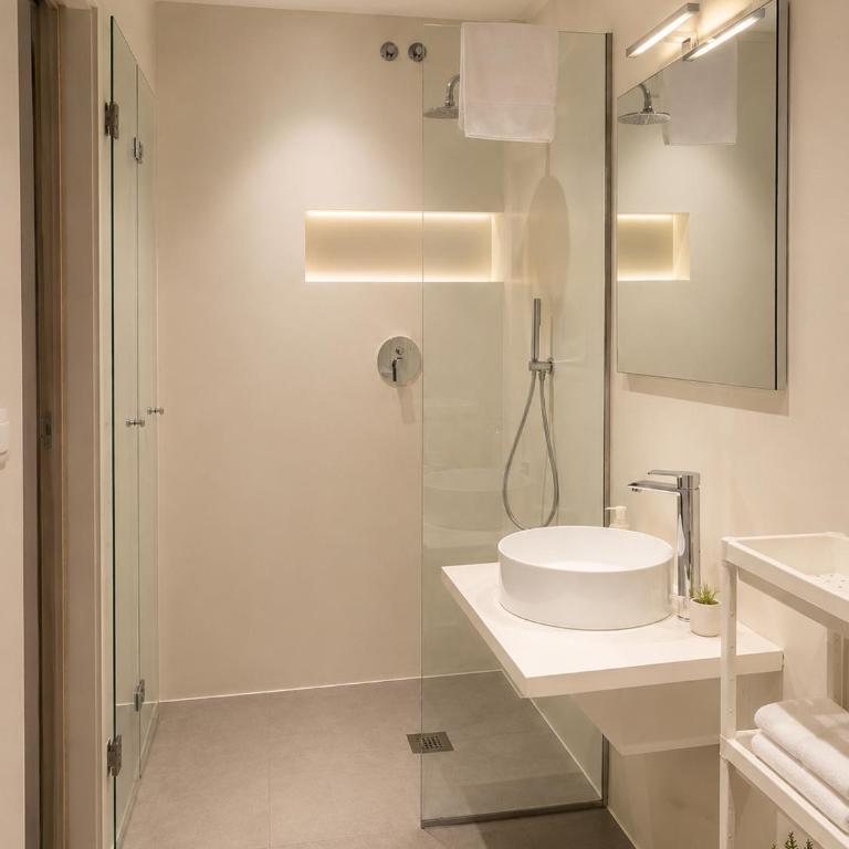 Amare Suite & Apartments - Camera Quadrupla Premium - 5