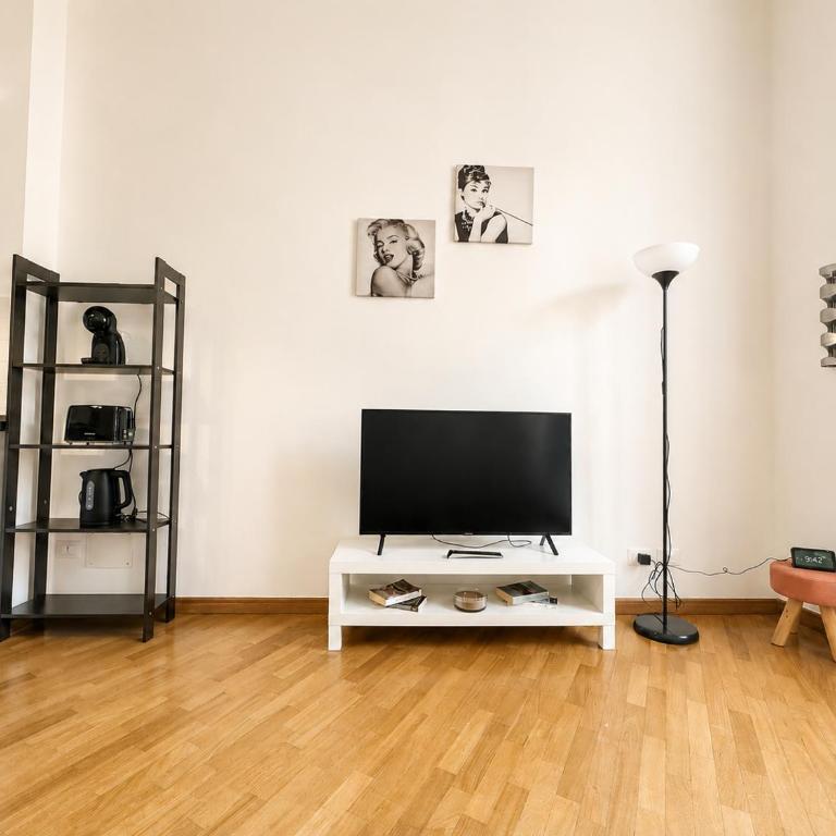 Loft a 5 Min da Mare & Stazione - Apartamento de 1 dormitorio - 16