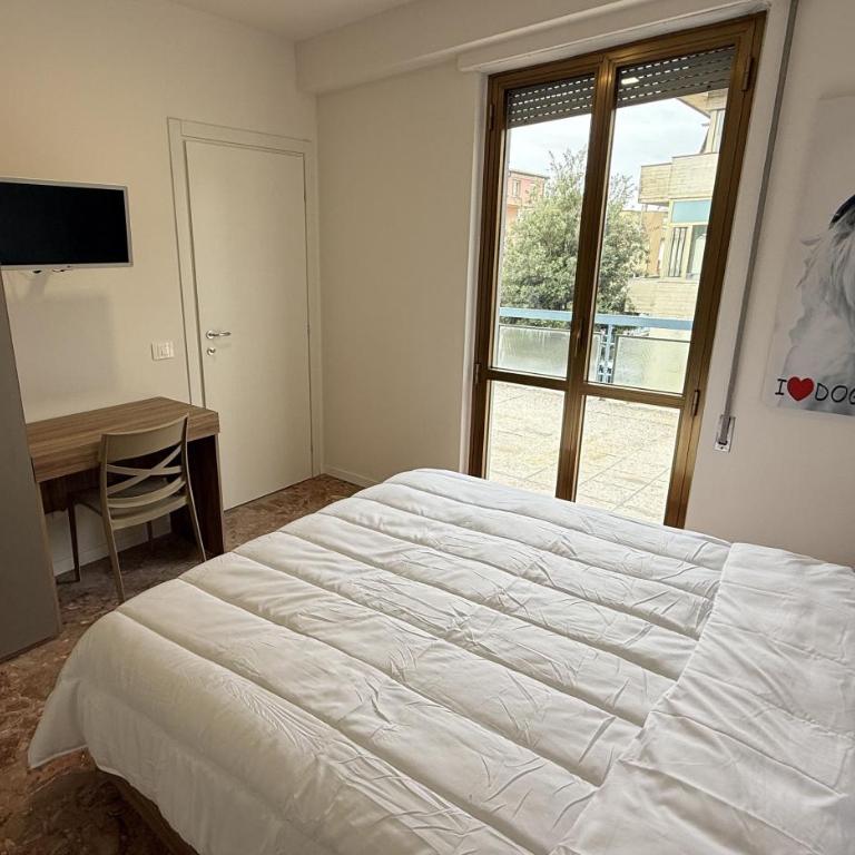L'Ariete Guest House Affittacamere - Doppelzimmer mit eigenem Bad - 1