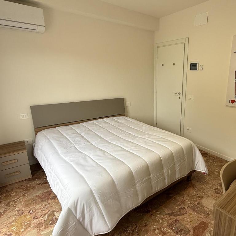 L'Ariete Guest House Affittacamere - Doppelzimmer mit eigenem Bad - 3