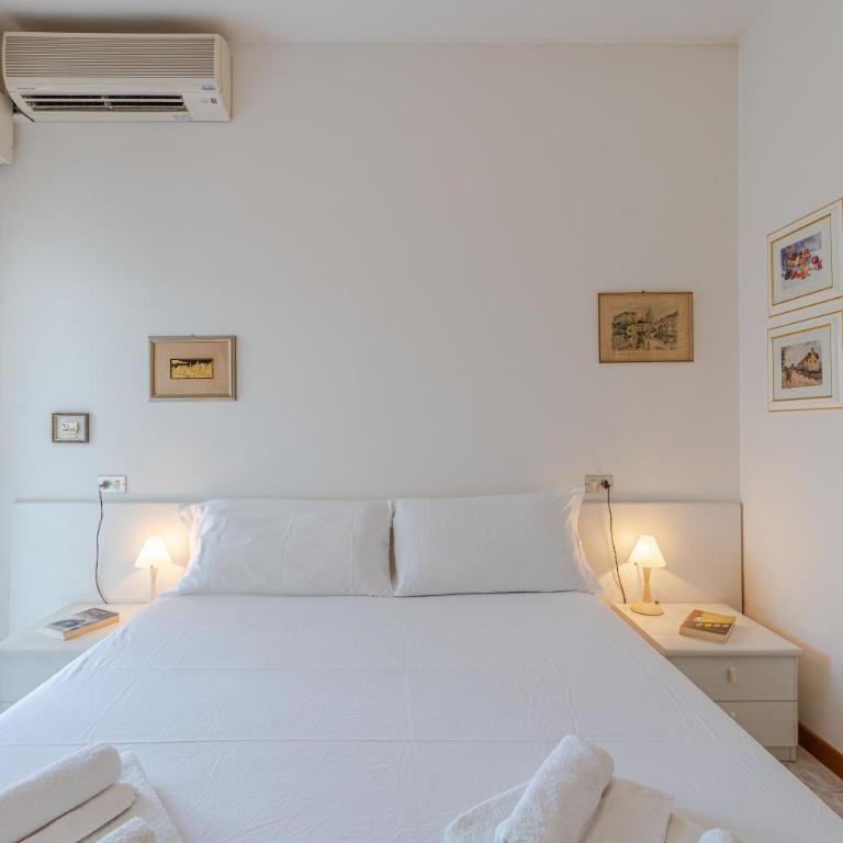 Rosa dei Venti - Bilocale a 100 m dalla spiaggia con posto auto - Appartamento con 1 Camera da Letto - 2