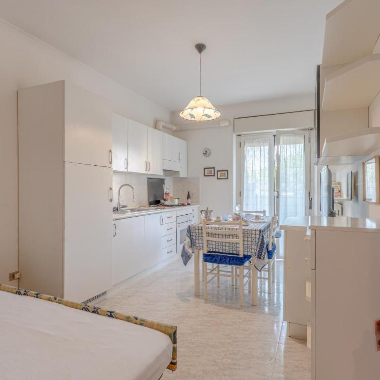 Rosa dei Venti - Bilocale a 100 m dalla spiaggia con posto auto - Appartamento con 1 Camera da Letto - 14