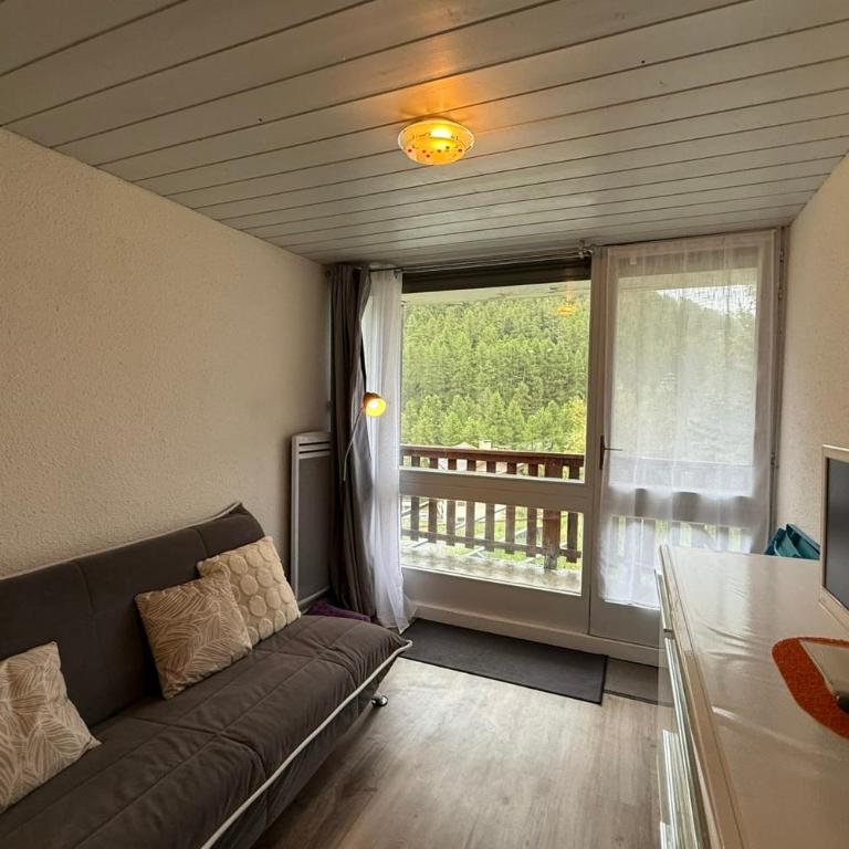 T1 bis Terrasse vue montagne proche pistes - Apartment - 9