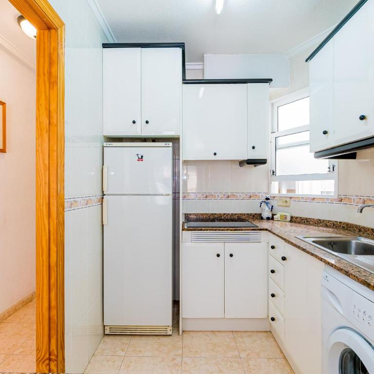 Apartamento Playa Capitan - Apartment mit 2 Schlafzimmern und Balkon - 11