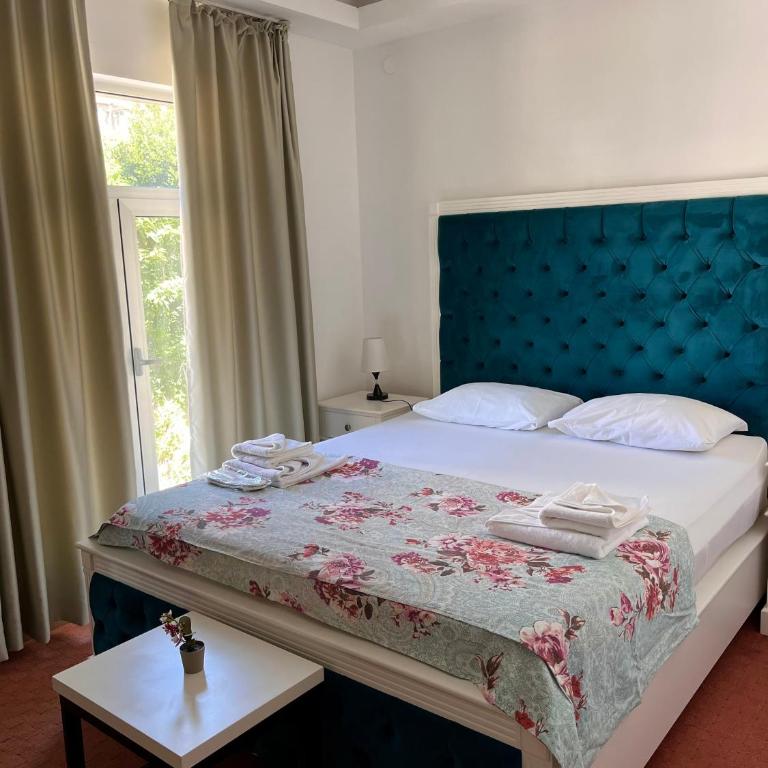 Diamond Hotel & Restaurant Ulcinj - Deluxe Doppelzimmer - 3