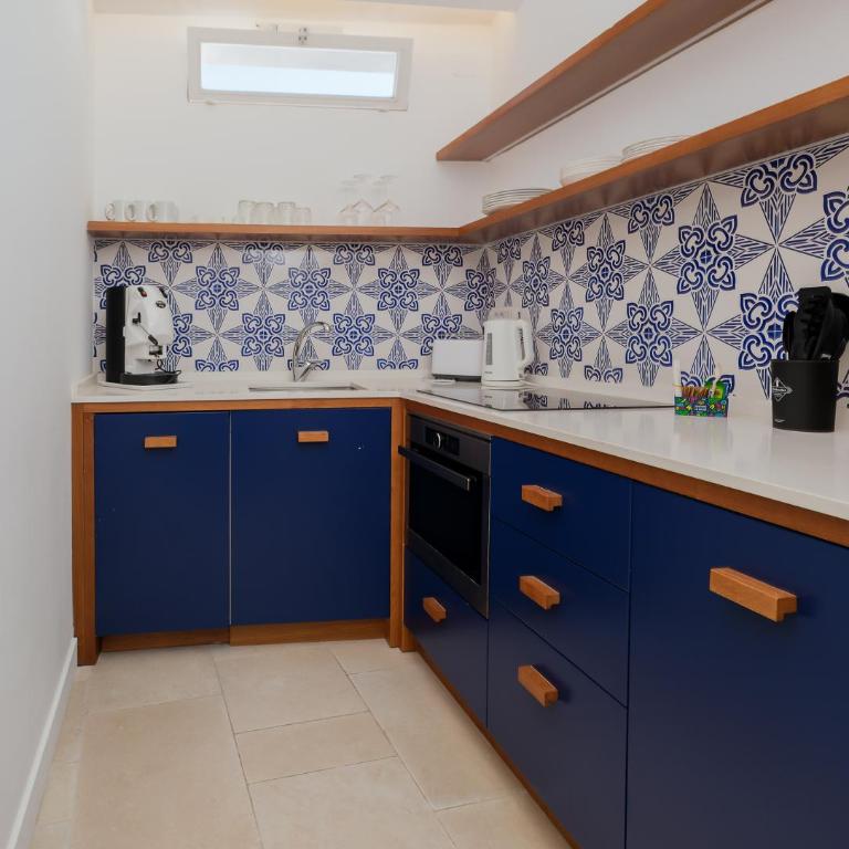 Maison Giuliani - Appartamento con 2 Camere da Letto e Terrazza - 5