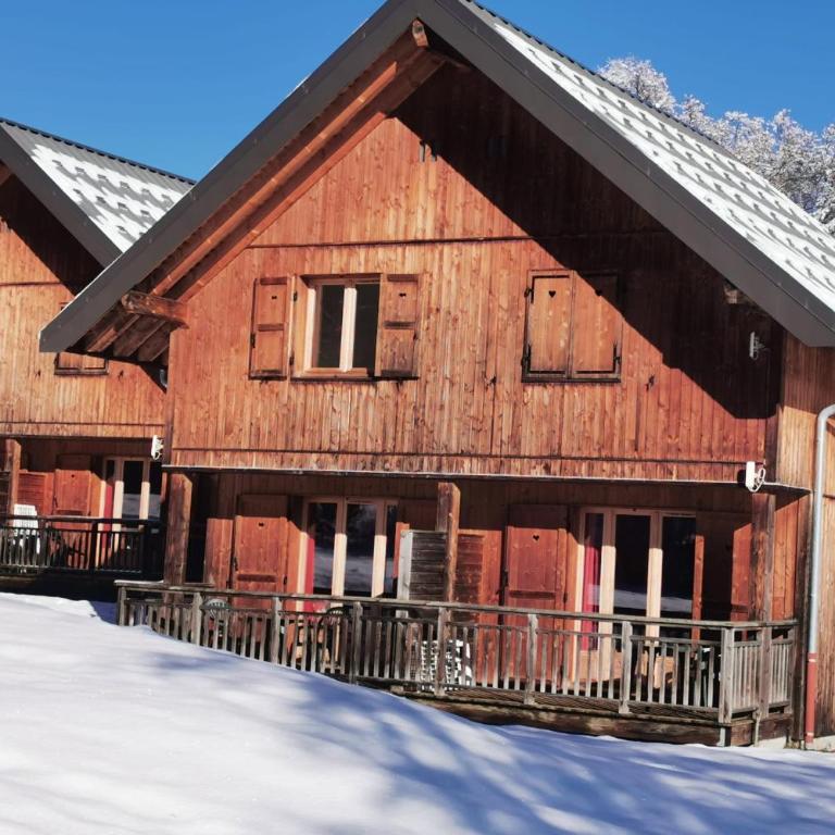 Chalet MÖKI accès piscine sauna - Ferienhaus - 18