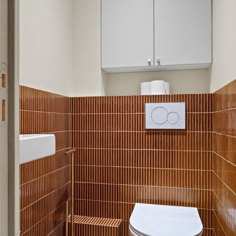 Basfroi Cosy Apartment 2 - Appartement - 16