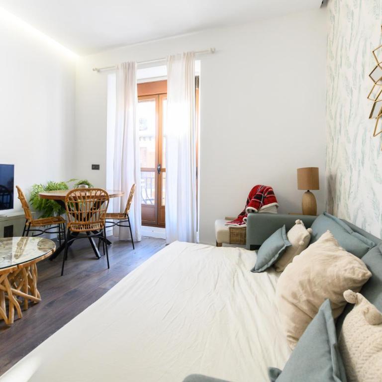 TET263D - Piso de 2 dormitorios y terraza en el Centro de Madrid - Alquiler temporal - Apartamento de 2 dormitorios - 9