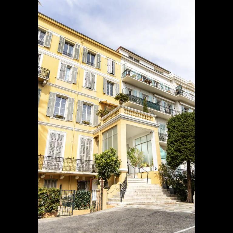 LIONS Renovated studio, unobstructed and wooded view, 700 m from beach - Studio avec Canapé-Lit - 11