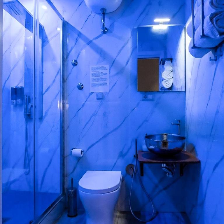 Stella Mia Luxury Rooms - Dreibettzimmer mit eigenem Bad - 7