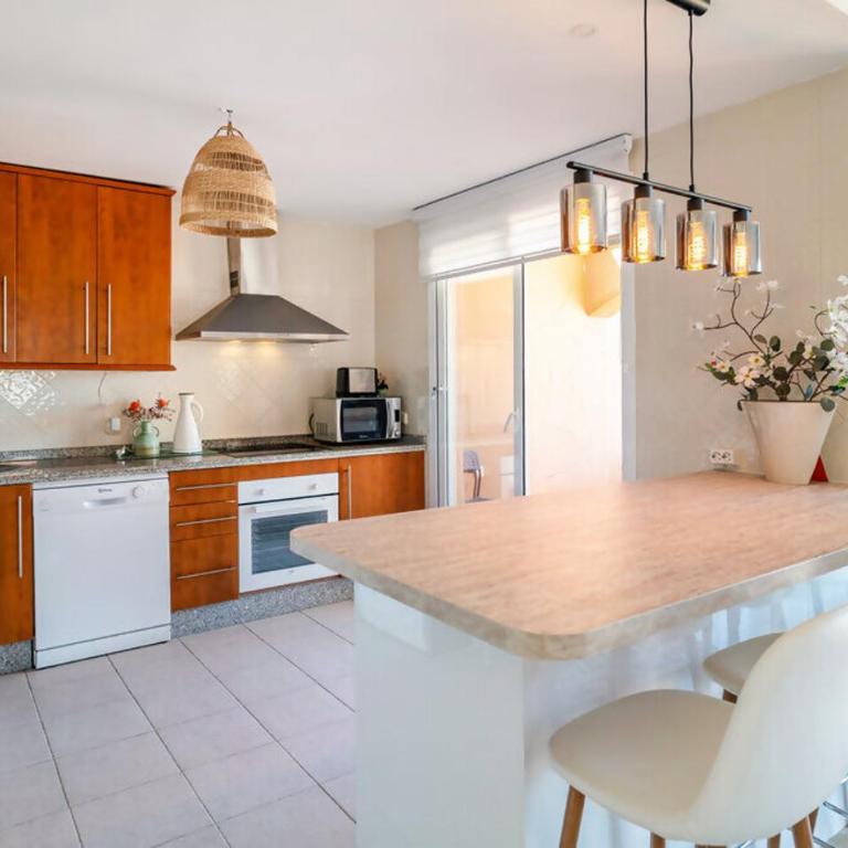 Casa Lila: Sunny 2bed in Marbella - Appartement 2 Chambres - 48