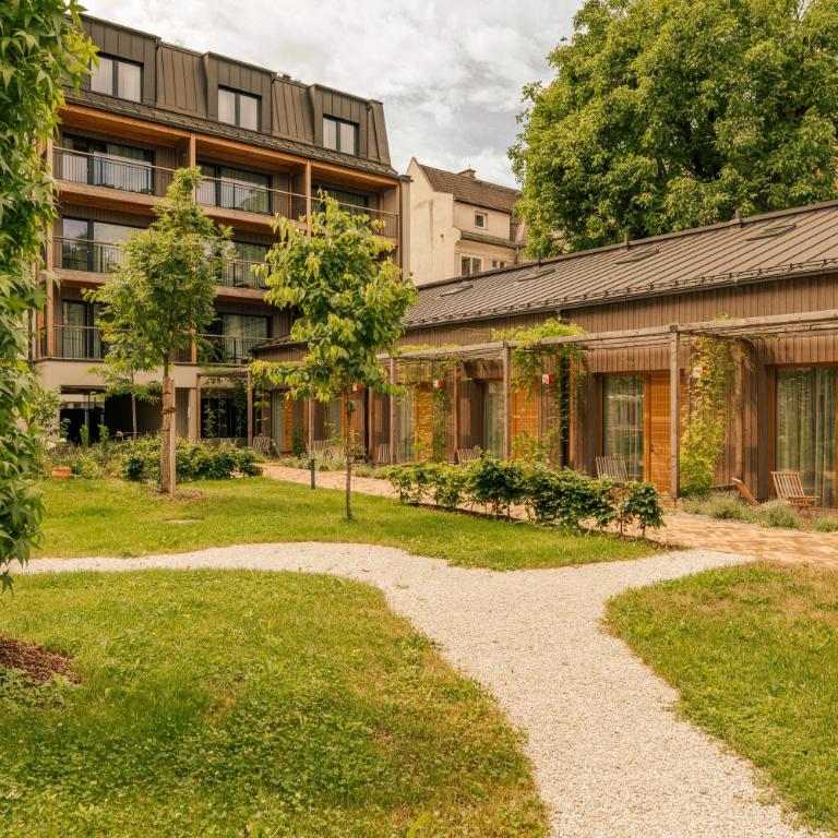 Design Hotel zum Hirschen Salzburg - Garten-Suite - 6