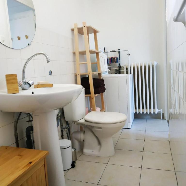 Charmant 2 pieces, proche plage, commerces, restaurants - Appartement 2 Chambres - 9