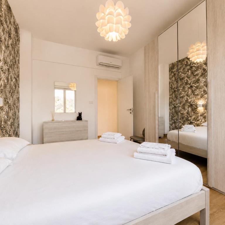 Bright and Spacious Elegant Apartment 5 min Airport - Appartamento con 2 Camere da Letto - 8