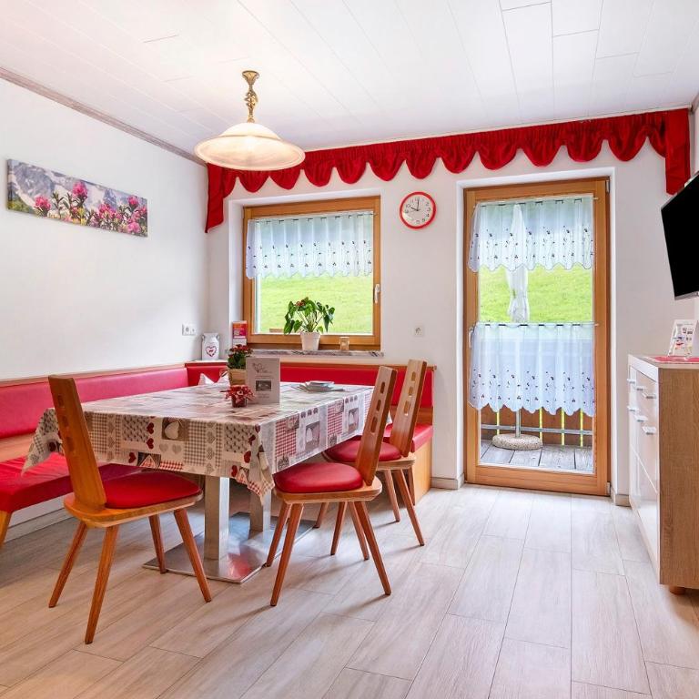 Pirchahof - Deluxe-Apartment mit 2 Schlafzimmern und Gartenblick - 4