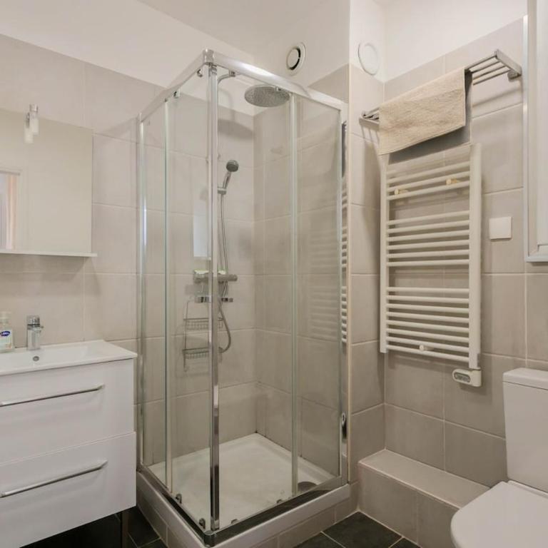 Casa Colonna - Cosy 2p Vieux Nice - Dressing - Appartement 1 Chambre - 16