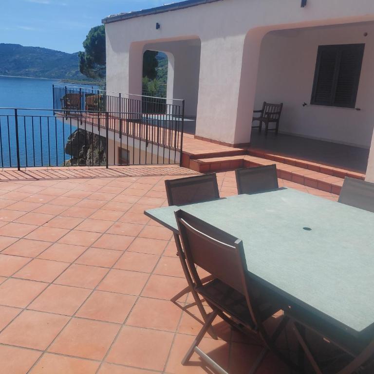 Villa Kalura con 2 Spiagge private & Vista Mare - Villa - 67