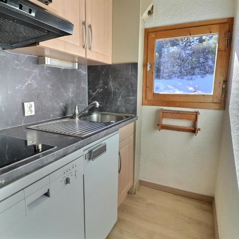 Résidence Creux de l'ours D et C - One-Bedroom Apartment - 10