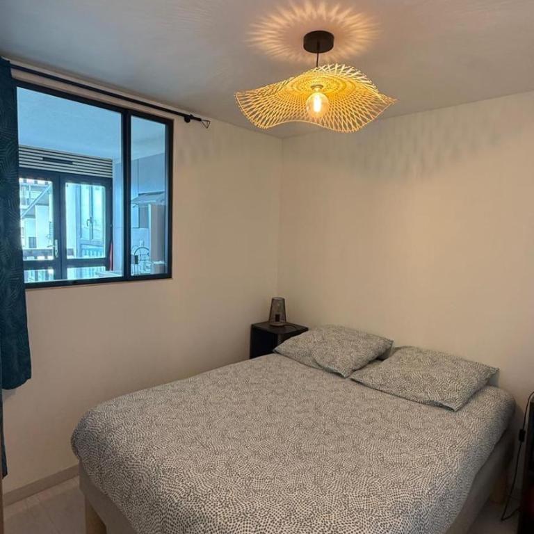 VUE OCÉAN Appartement T3 climatisé Centre Penon Accès plage à pied 3 e étage sans ascenseur - Apartment mit 2 Schlafzimmern, einem Balkon und Meerblick - 6