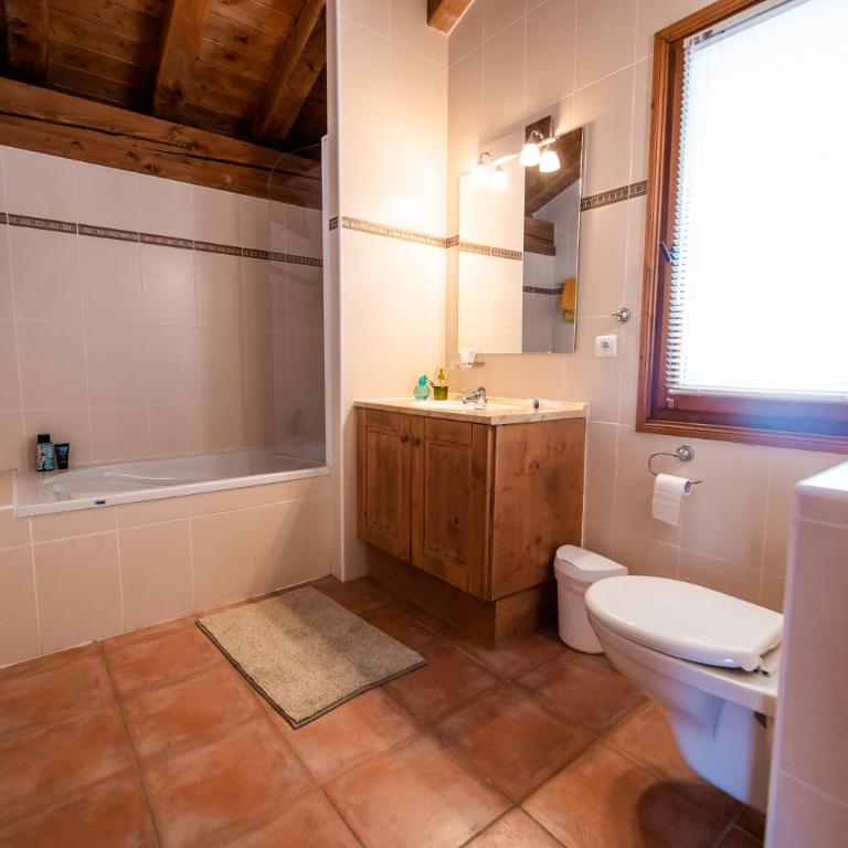 Chalet six pièces pour 12 personnes - Maison de Vacances - 6