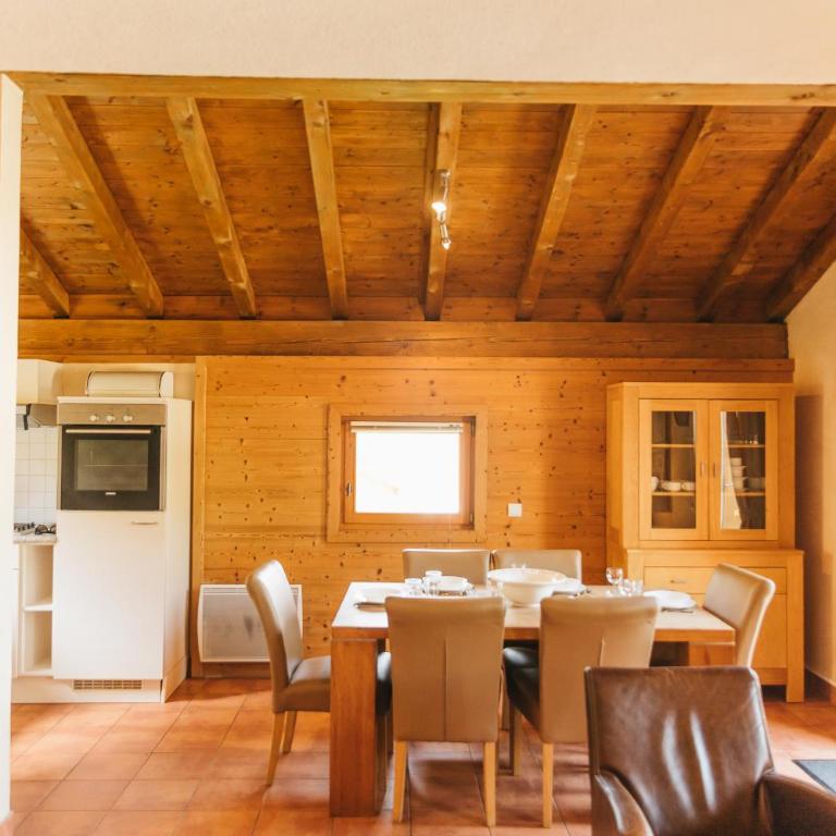 Chalets de luxe (6p) Avec 3 chambres et salles de bains. Centre Saint François Longchamp ski in- out - Maison de Vacances - 9