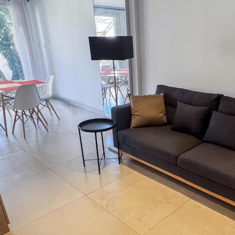 AC - Parking included - Near the city wall - Maison 2 Chambres - 9
