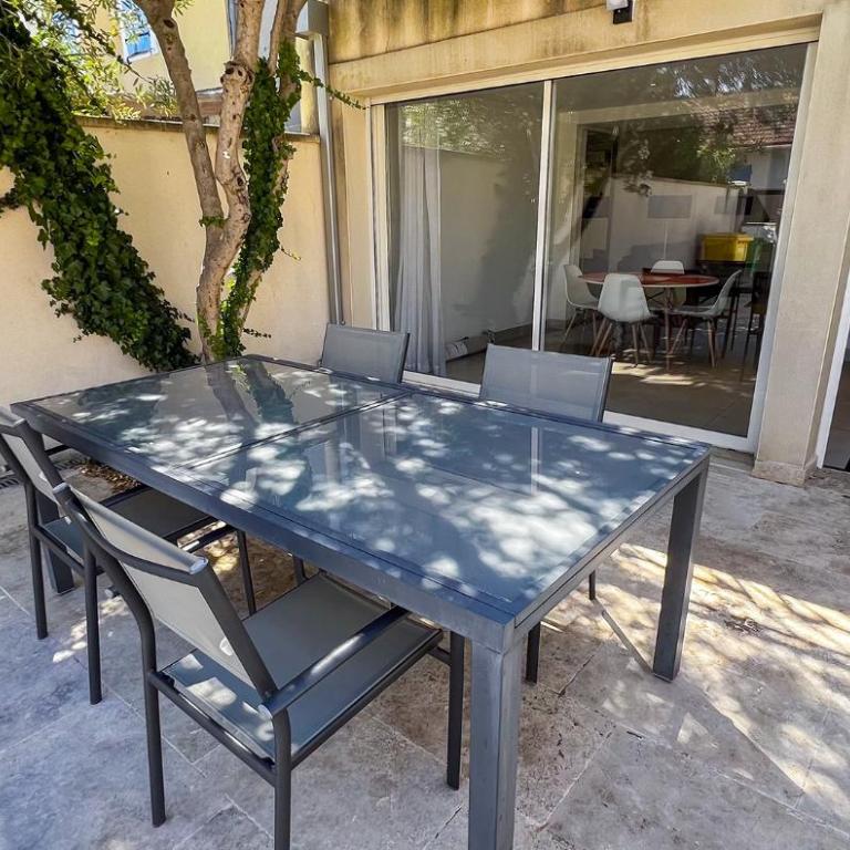 AC - Parking included - Near the city wall - Maison 2 Chambres - 5
