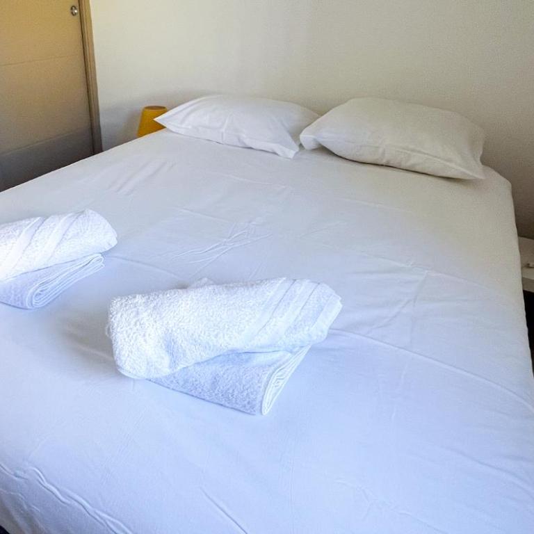 AC - Parking included - Near the city wall - Maison 2 Chambres - 25
