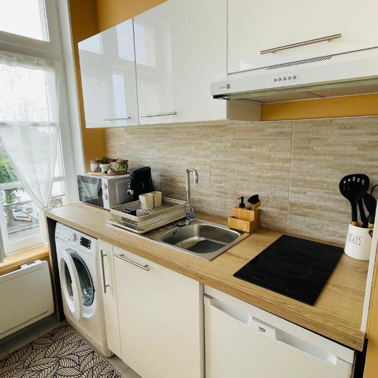 studio Maison MAYAUD - Appartement - Vue sur Ville - 4