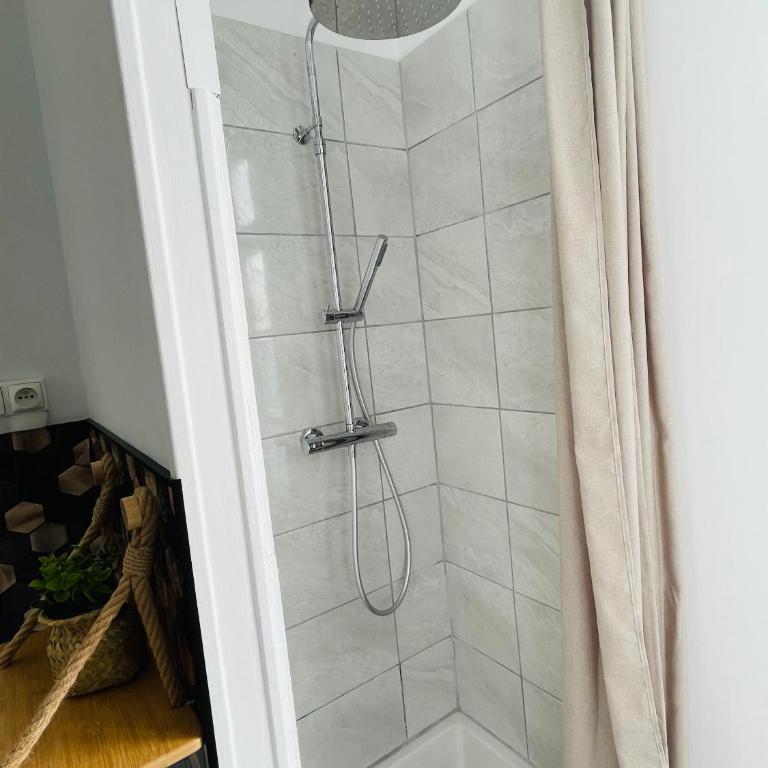 studio Maison MAYAUD - Appartement - Vue sur Ville - 5