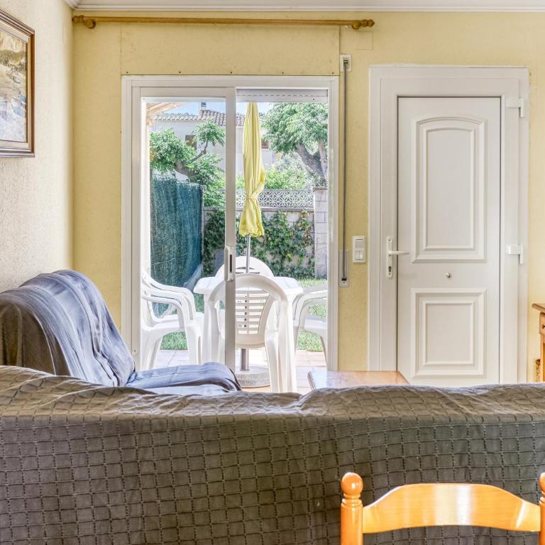 Casa con piscina comunitaria - Maison de Vacances - 4
