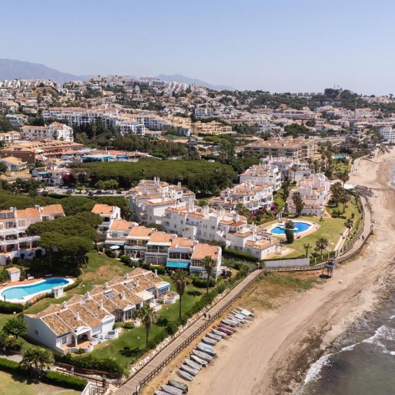 Playa Lucera - Front Line Beach Apartment - Apartment - 31