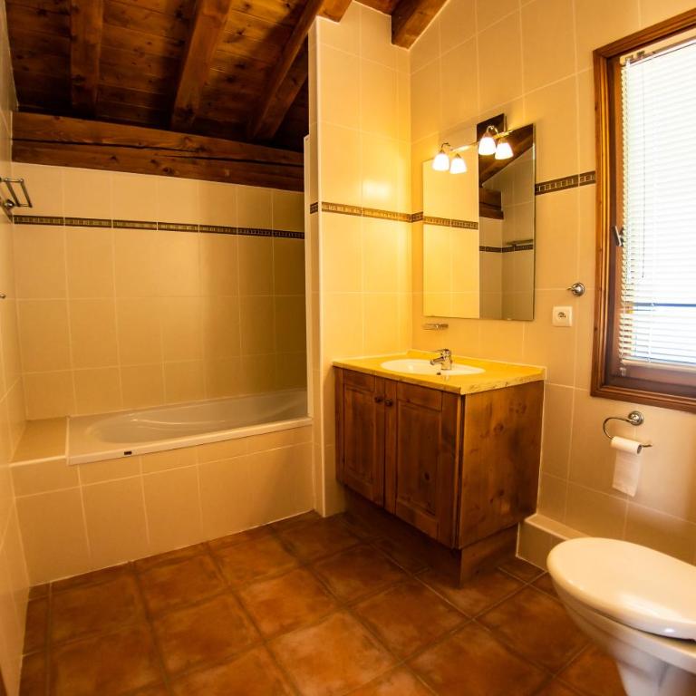 Chalet six pièces pour 10 personnes - Maison de Vacances - 10