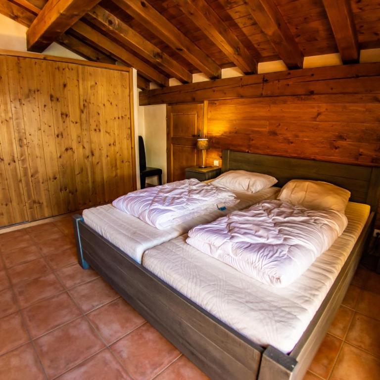 Chalet six pièces pour 10 personnes - Maison de Vacances - 11