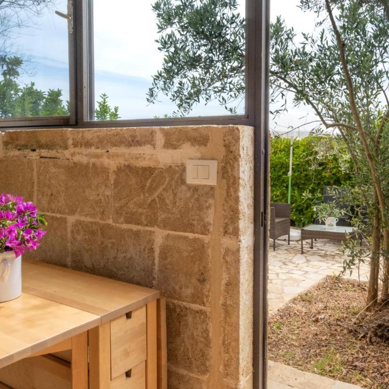 Residenze Uliveto - Rooms - Chambre Quadruple - Vue sur Jardin - 10