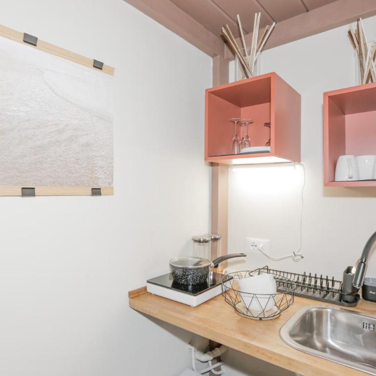 Su 2 piani - 1G Wi-Fi - Self check-in - Netflix - Appartamento con 1 Camera da Letto - 8