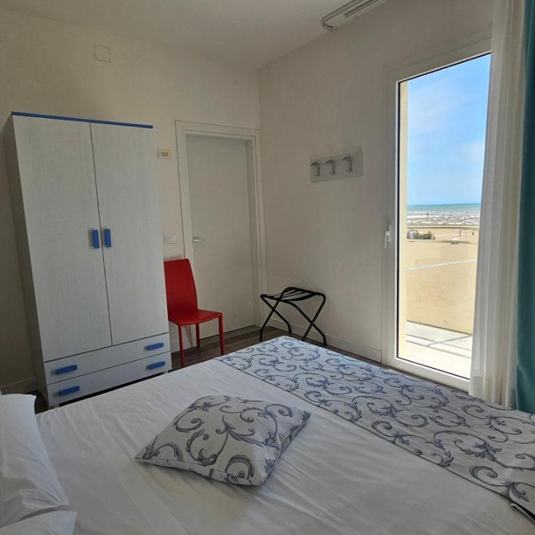 Hotel Linda - Camera Matrimoniale con Vista Mare - 7